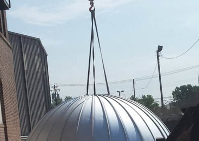 dome-roof-installed-with-crane-and-cables-3