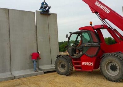 precast-concrete-fertilizer-storage-wall-installation